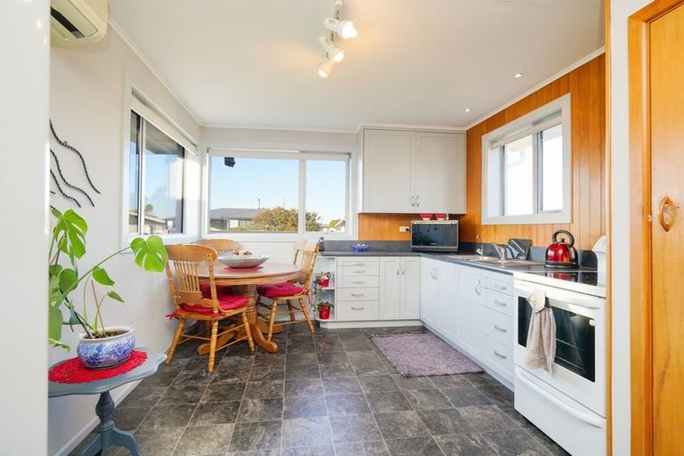 Photo of property in 56 Cunningham Street, Grasmere, Invercargill, 9810