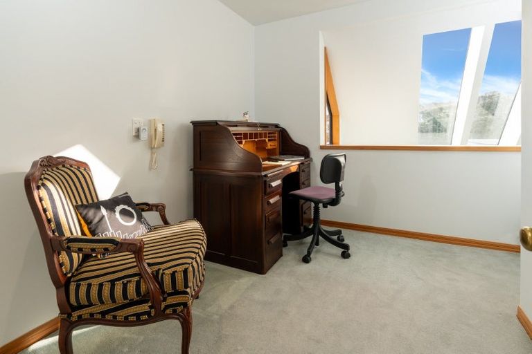 Photo of property in 29 Treasure Grove, Hataitai, Wellington, 6021