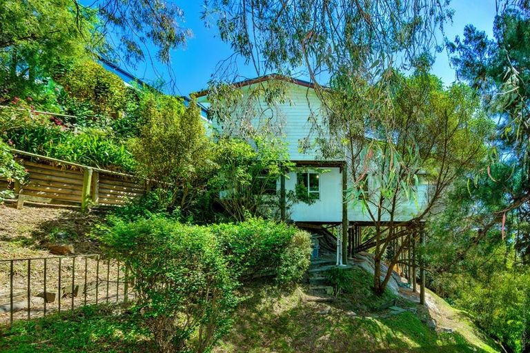 Photo of property in 107 Mount Pleasant Road, Mount Pleasant, Christchurch, 8081