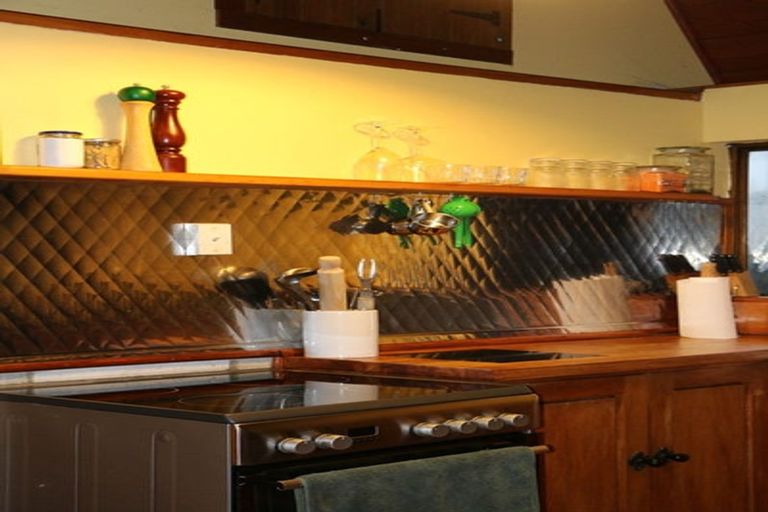 Photo of property in 26 Mission Road, Port Waikato, Tuakau, 2695