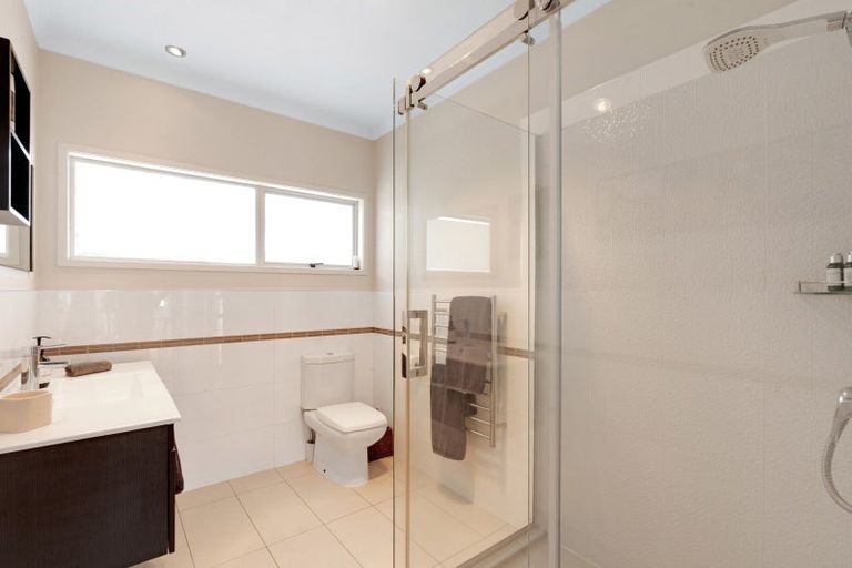 Photo of property in 10 Sea View Terrace, Cockle Bay, Auckland, 2014