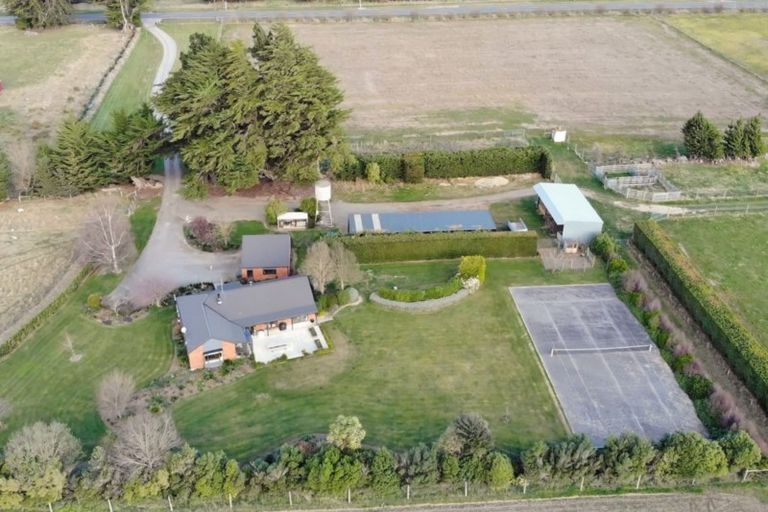 Photo of property in 3818 Old West Coast Road, Sheffield, 7580