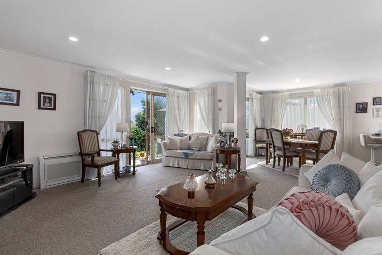 Photo of property in 38 Brackenburn Drive, Ohauiti, Tauranga, 3112