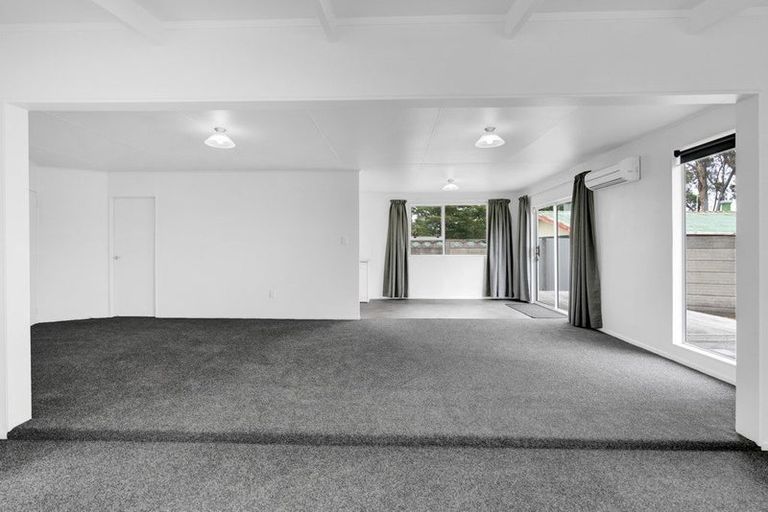 Photo of property in 50 Sole Avenue, Bell Block, New Plymouth, 4312