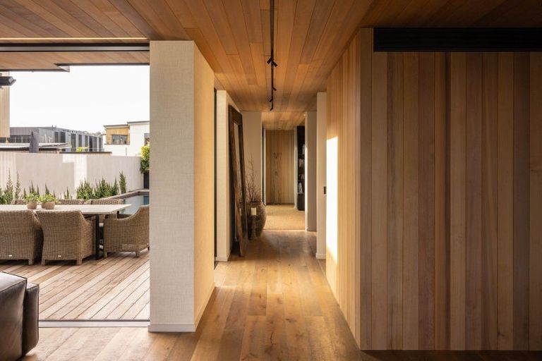 Photo of property in 4a Charles Street, Westshore, Napier, 4110