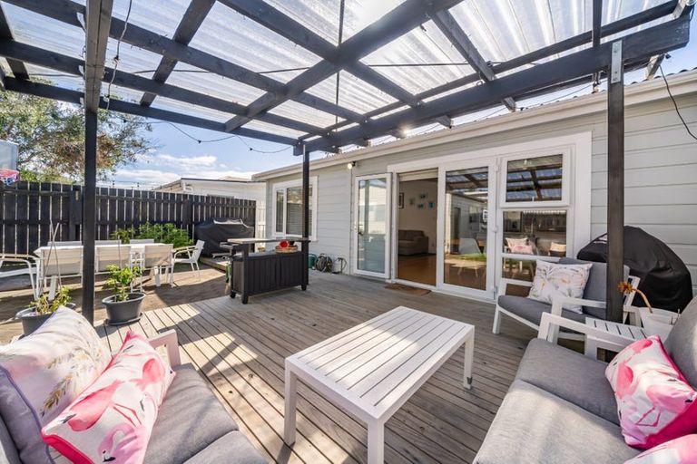 Photo of property in 77 Richmond Street, Petone, Lower Hutt, 5012