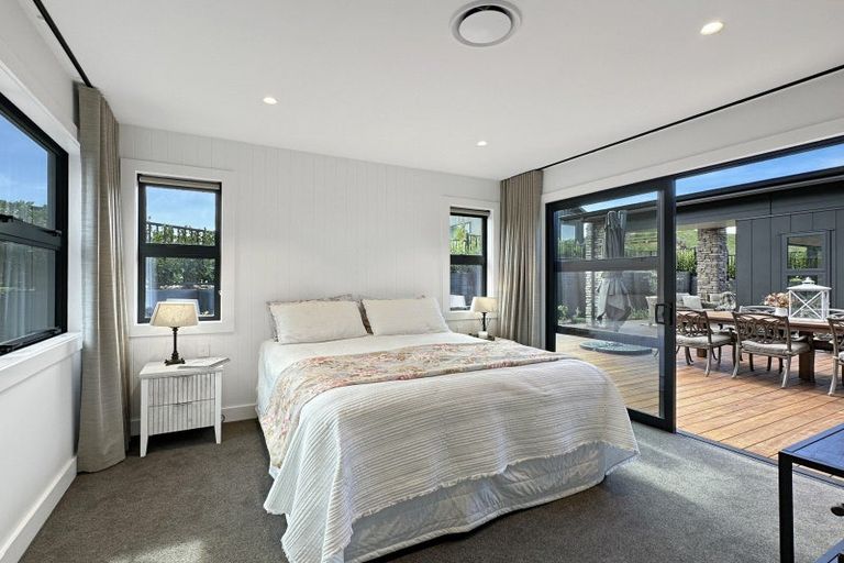 Photo of property in 8 Broadleaf Way, Kinloch, Taupo, 3377