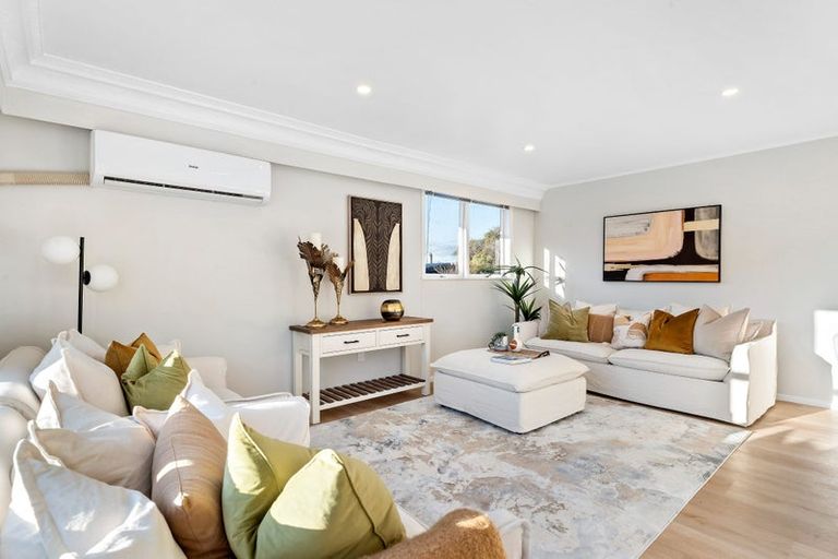 Photo of property in 4 Kelston Street, New Lynn, Auckland, 0600