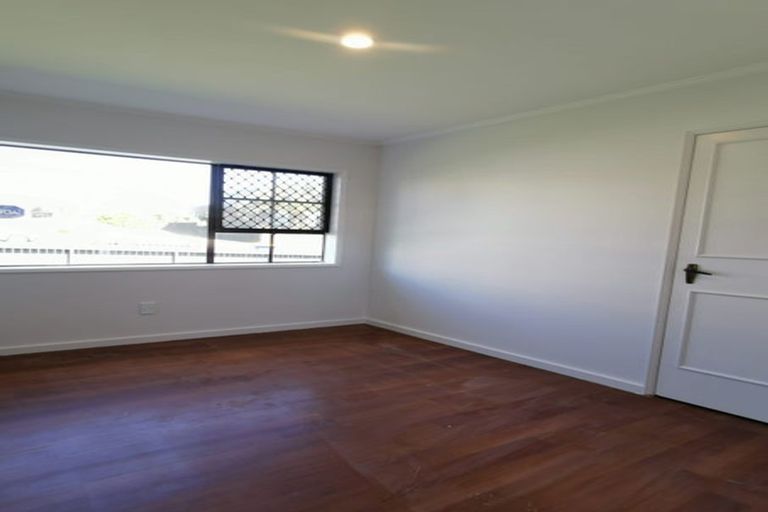 Photo of property in 1/7 Hororata Road, Hauraki, Auckland, 0622