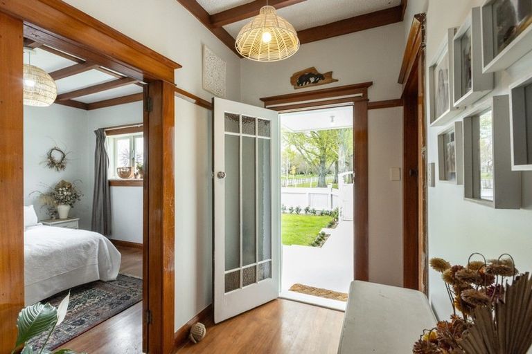 Photo of property in 103 Murdoch Road East, Akina, Hastings, 4122