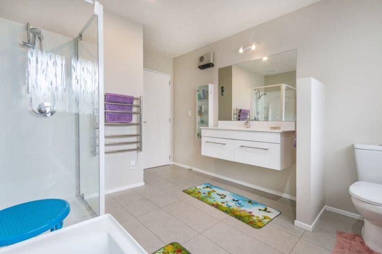 Photo of property in 45a Shortland Street, Wainoni, Christchurch, 8061