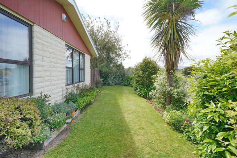 Photo of property in 4 Seadown Crescent, Amberley, 7410