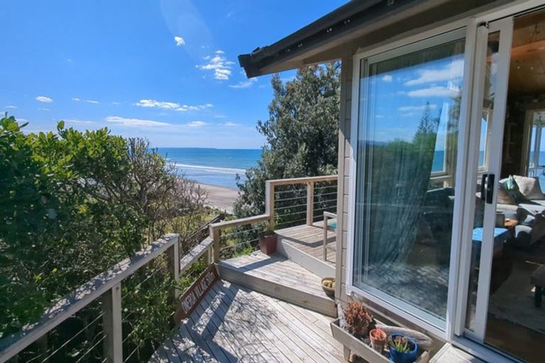 Photo of property in 349 Pukehina Parade, Pukehina, Te Puke, 3189