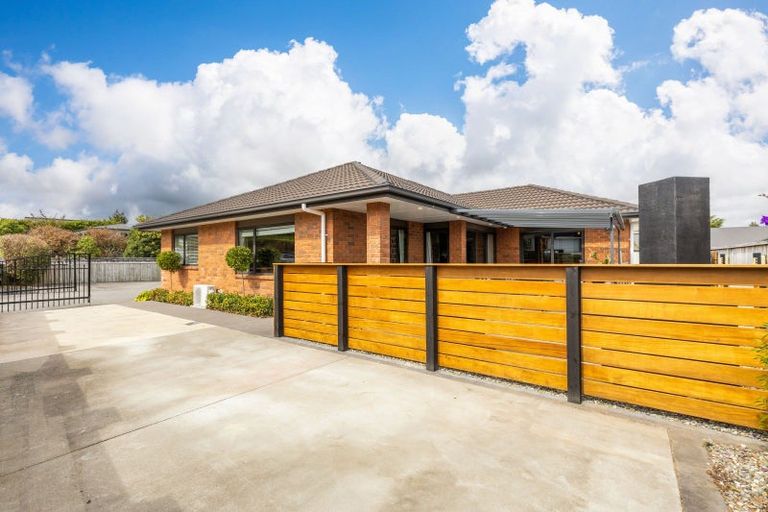 Photo of property in 24 Ainslee Street, Highlands Park, New Plymouth, 4312