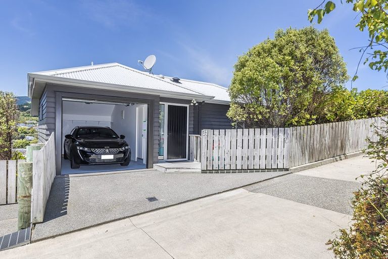 Photo of property in 31 Mascot Street, Tawa, Wellington, 5028