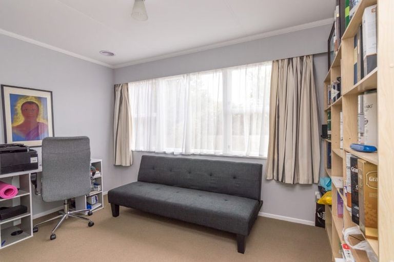 Photo of property in 6 Wills Crescent, Ashhurst, 4810