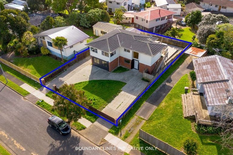 Photo of property in 12 Ronald Place, Manurewa, Auckland, 2102