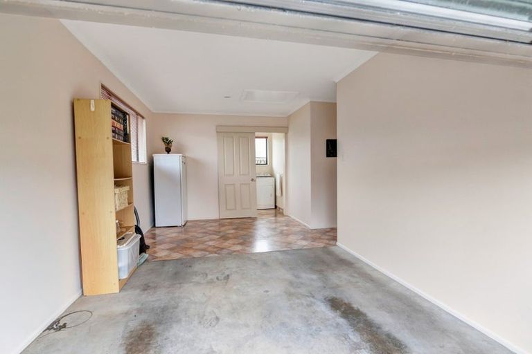 Photo of property in 10 Curtis Street, Stratford, 4332