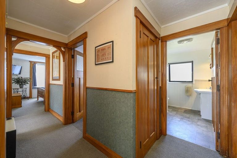 Photo of property in 76 Brooklands Road, Brooklands, New Plymouth, 4310