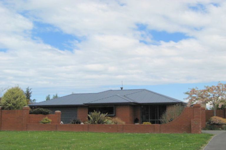 Photo of property in 47 Gladstone Road, Woodend, 7610