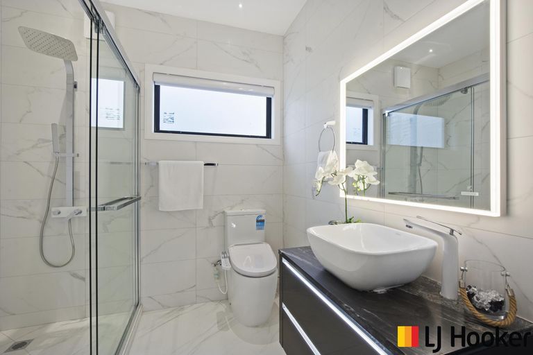 Photo of property in 18 Mareretu Avenue, Patumahoe, Pukekohe, 2679