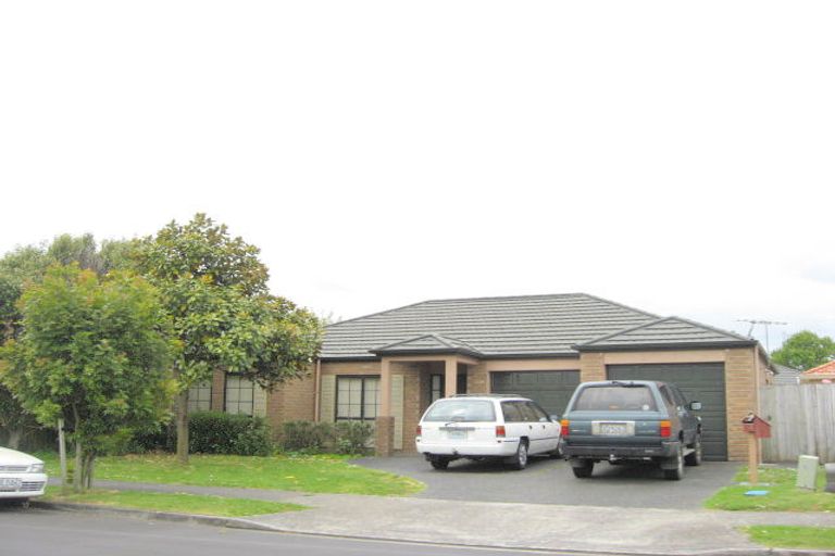 Photo of property in 2 Pateke Drive, Takanini, 2112