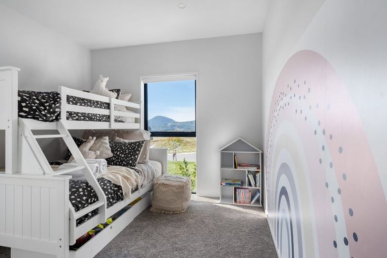 Photo of property in 27 Maunganamu Drive, Wharewaka, Taupo, 3330