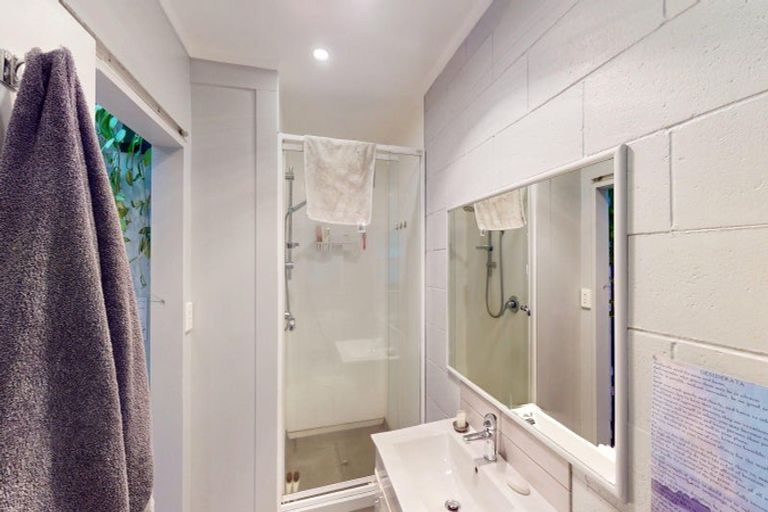 Photo of property in 107 Ryder Crescent, Levin, 5510