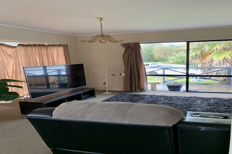 Photo of property in 23 Sandgate Avenue, Botany Downs, Auckland, 2010