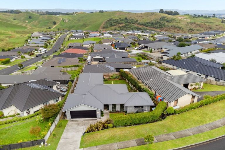 Photo of property in 205 Ballintoy Park Drive, Welcome Bay, Tauranga, 3175