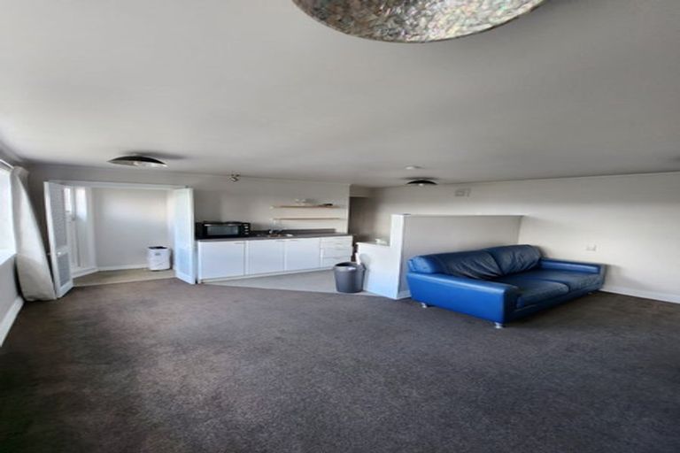 Photo of property in 1/62 Roseneath Terrace, Roseneath, Wellington, 6011