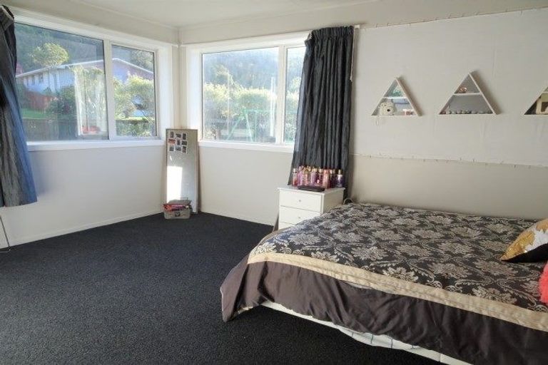 Photo of property in 35 Power Road, Karoro, Greymouth, 7805