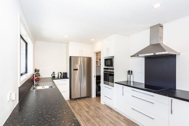 Photo of property in 402 Ilam Road, Bryndwr, Christchurch, 8053