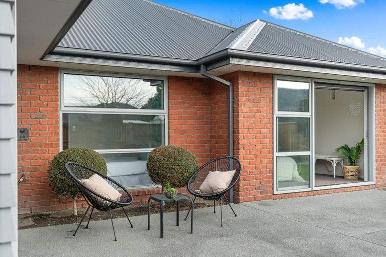 Photo of property in 6 Mimosa Lane, Yaldhurst, Christchurch, 8042