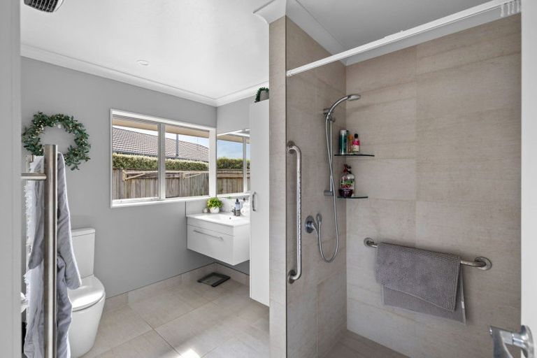 Photo of property in 21 Liberty Grove, Kelvin Grove, Palmerston North, 4414