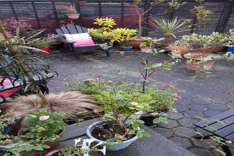 Photo of property in 2/159 Shaw Avenue, New Brighton, Christchurch, 8083