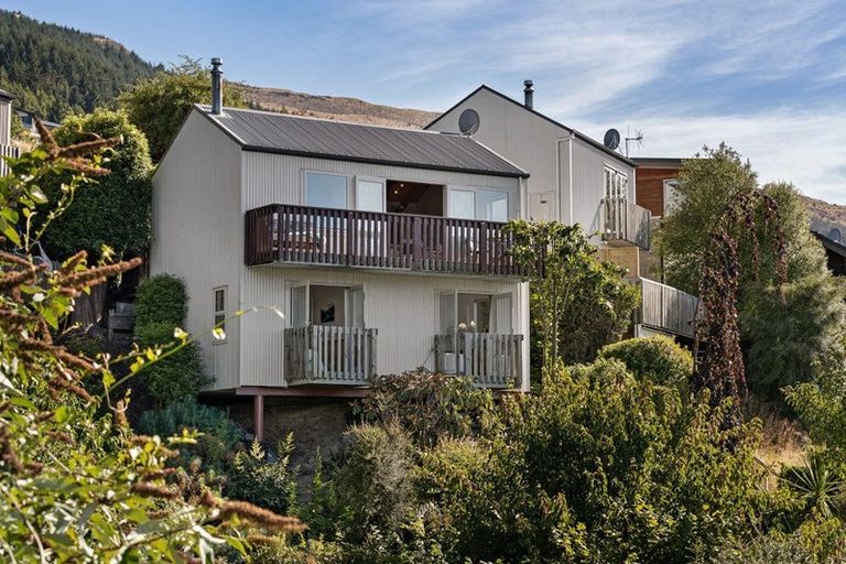 Photo of property in 6b Gum Lane, Queenstown, 9300