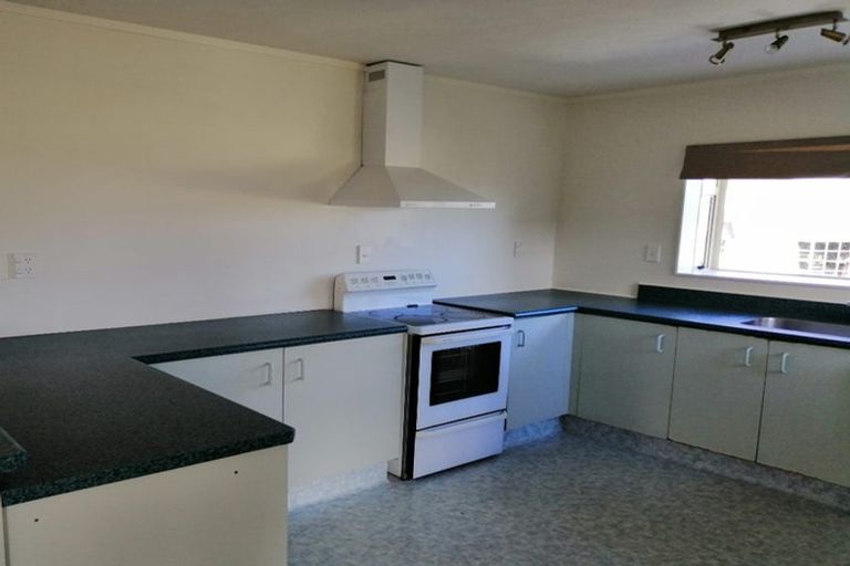 Photo of property in 10 Northwood Close, Woodridge, Wellington, 6037