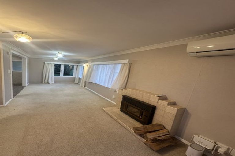 Photo of property in 32 Maymorn Road, Te Marua, Upper Hutt, 5018