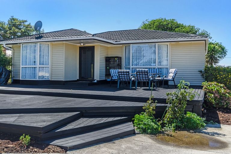 Photo of property in 6 Thorn Road, Tuakau, 2121