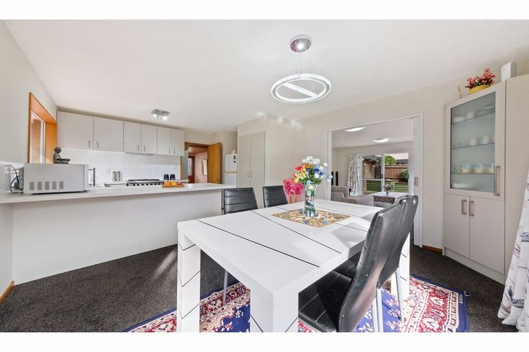 Photo of property in 2/18 Murmont Street, Bishopdale, Christchurch, 8053