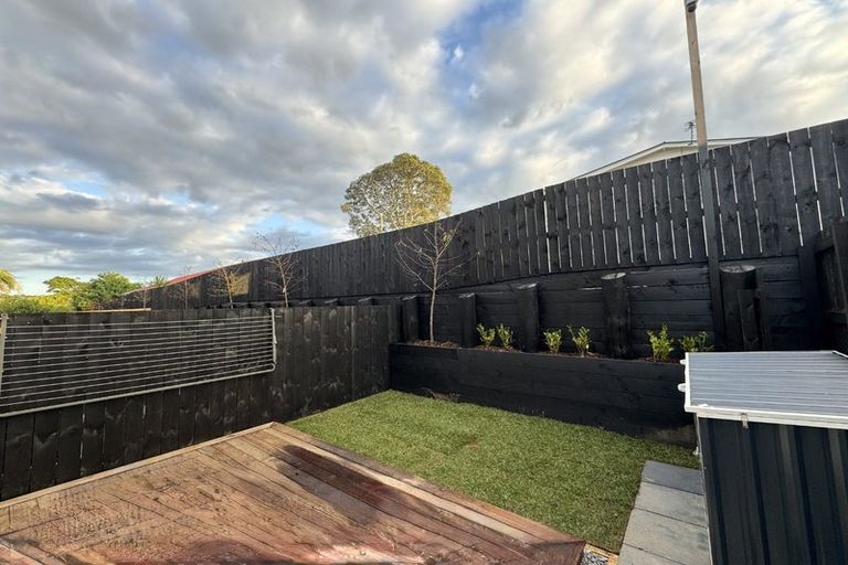 Photo of property in 6/42 Brandon Road, Glen Eden, Auckland, 0602