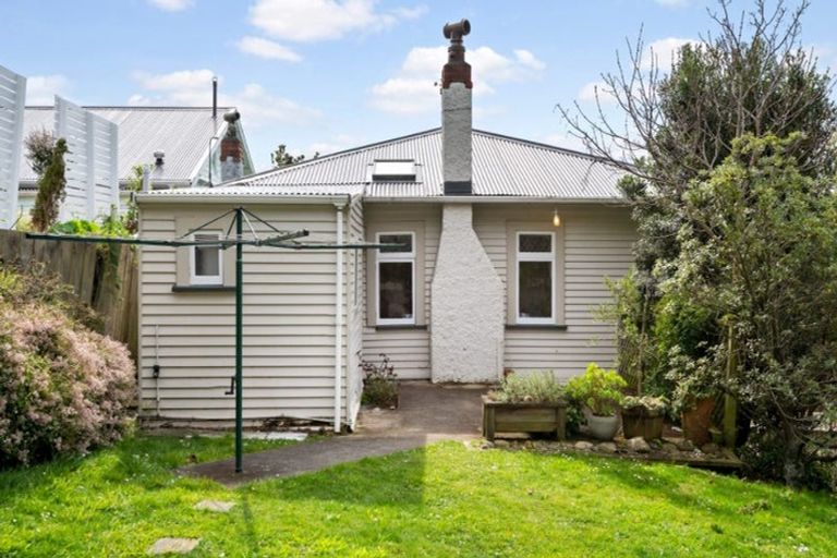 Photo of property in 13 Townsend Road, Miramar, Wellington, 6022