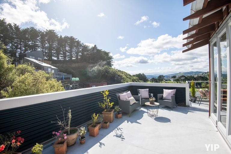 Photo of property in 28 John Sims Drive, Broadmeadows, Wellington, 6035