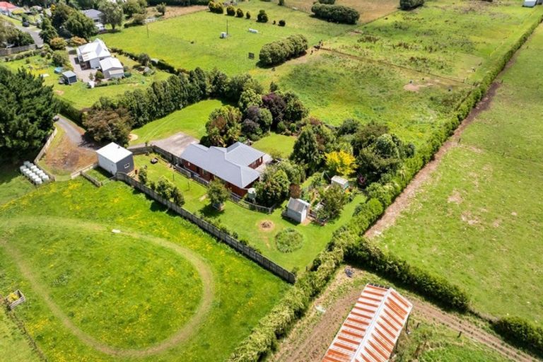 Photo of property in 18b Weld Street, Normanby, Hawera, 4614