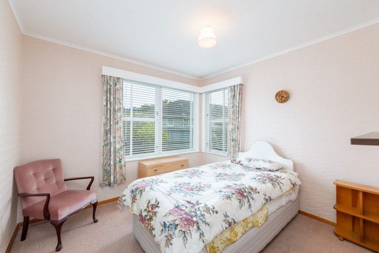 Photo of property in 4 Rosebank Avenue, Avalon, Lower Hutt, 5011