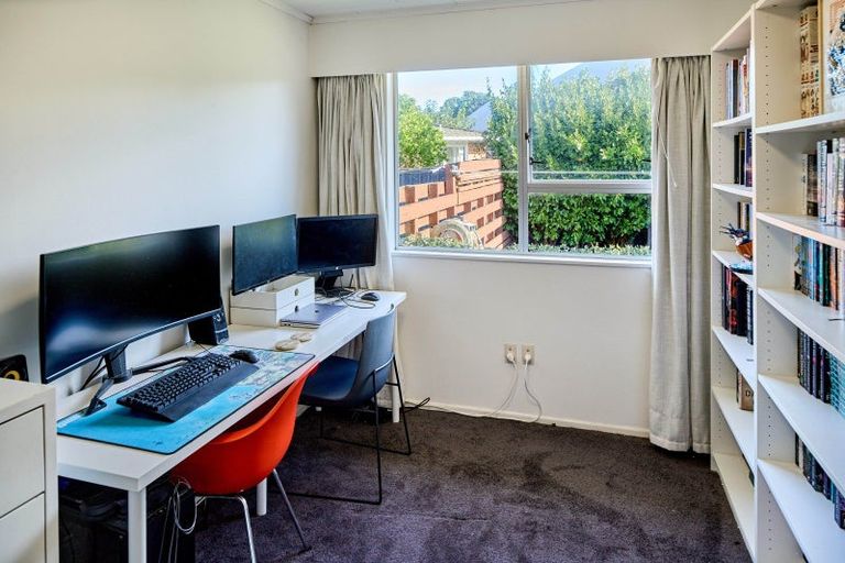 Photo of property in 8b Boulcott Street, Boulcott, Lower Hutt, 5010