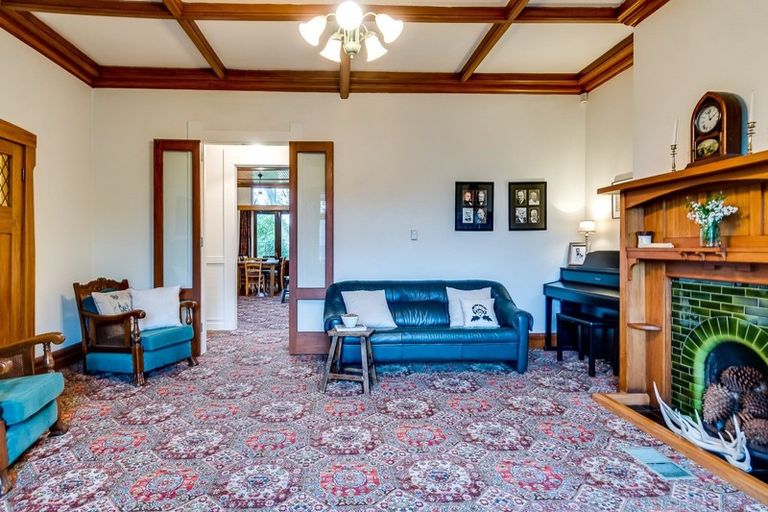 Photo of property in 210 Davis Street, Saint Leonards, Hastings, 4120