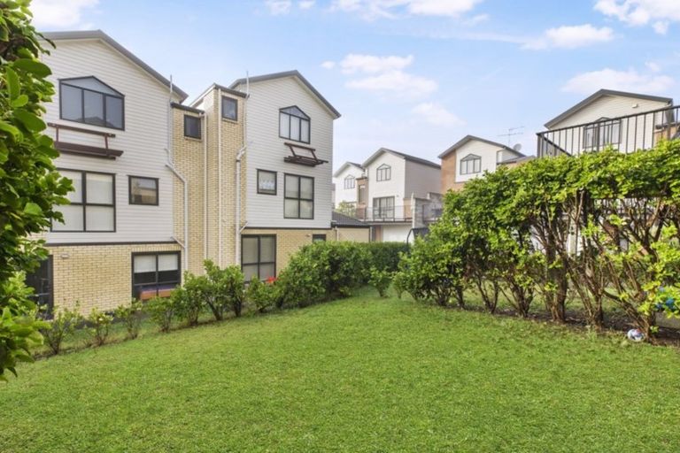 Photo of property in St Claire Village, 35/172 Mcleod Road, Te Atatu South, Auckland, 0610