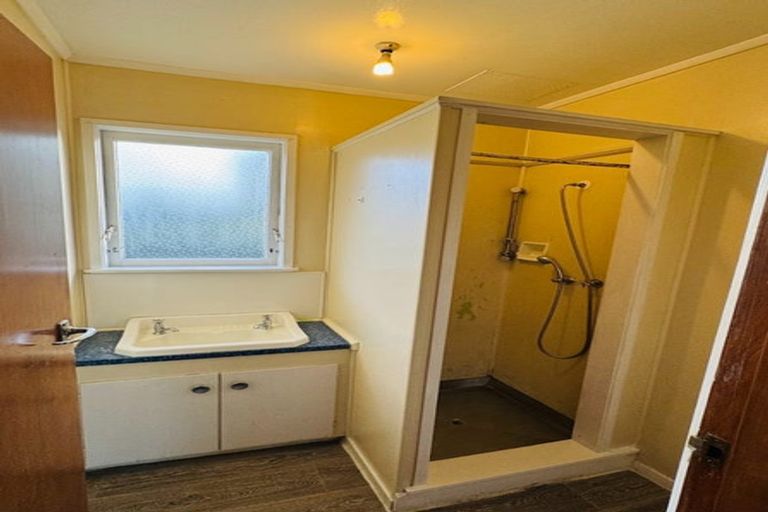 Photo of property in 3/9 Oxford Road, Manurewa, Auckland, 2102